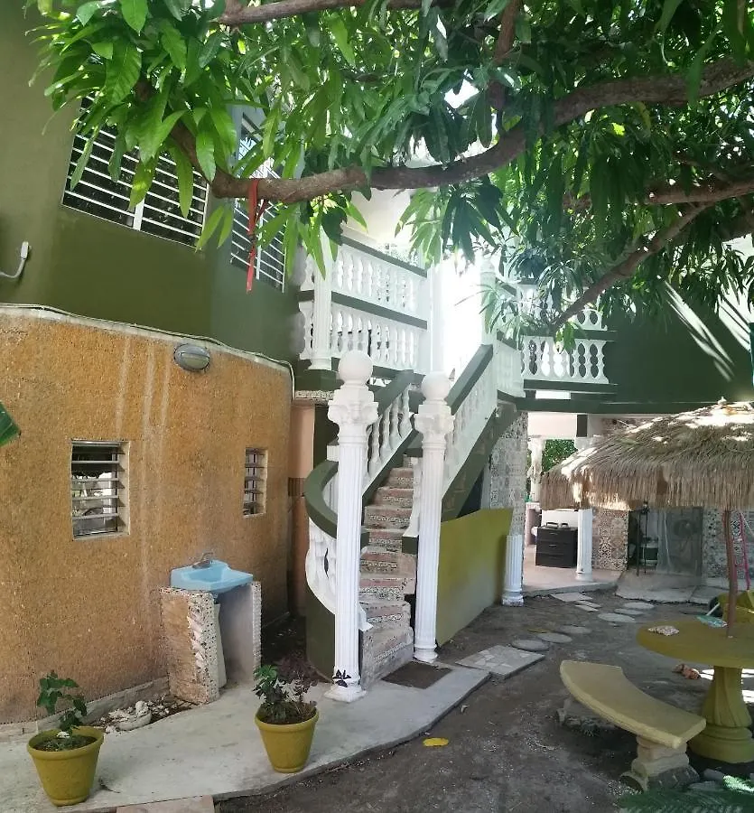 Pensión Villa Marsana Aguada